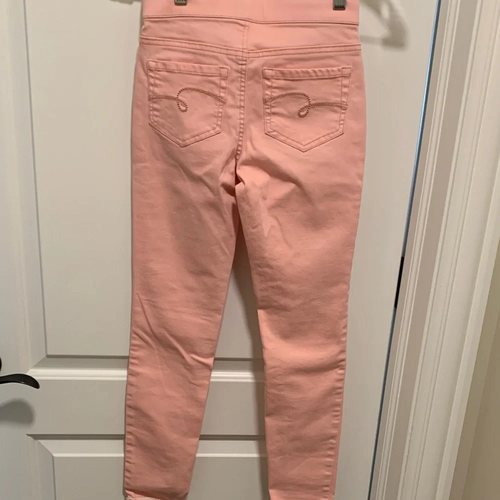 Justice Stylish Elegant Light Pink Girl’s Leggings. Size:10. Brand New.